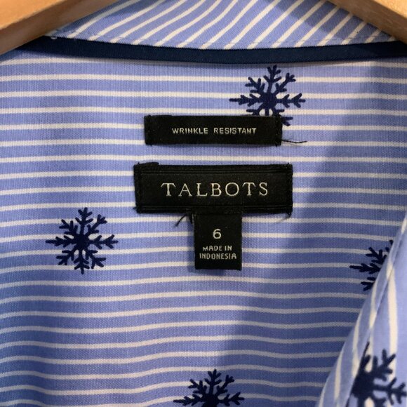 Talbots Blue Snowflake Print Wrinkle Resistant Long Sleeve Top Size 6 - Picture 3 of 10